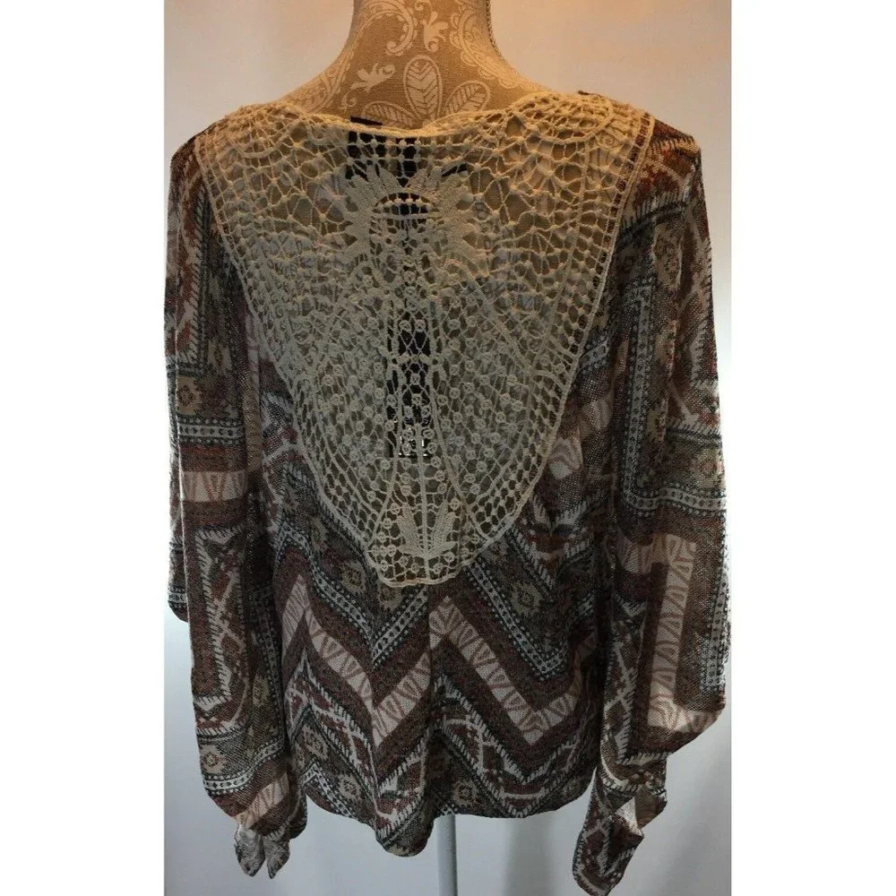 No Comment Sweater Poncho Top Junior Sz L Chevron‎